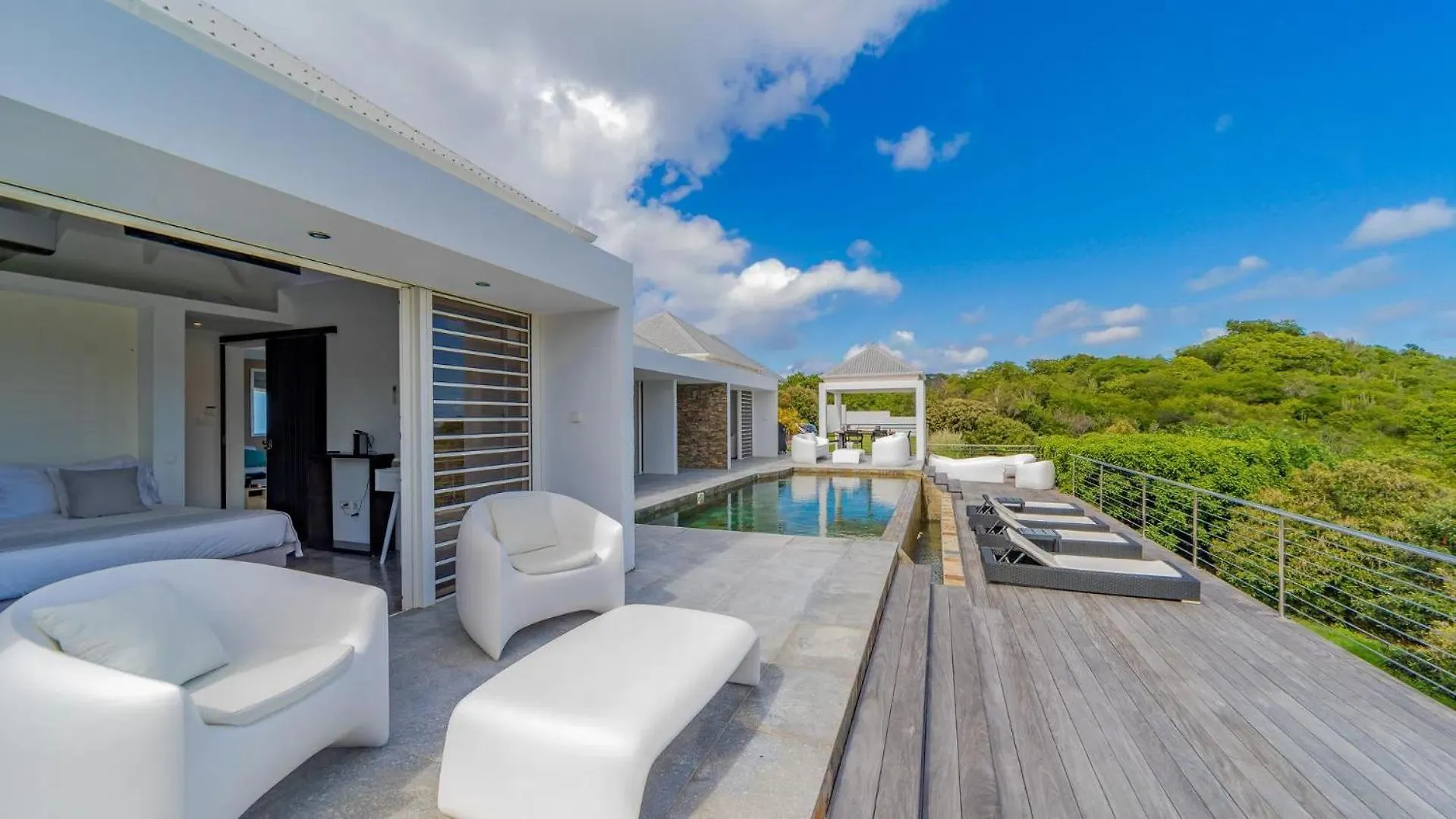 Amazing Villa With Views Over the Bay Gustavia