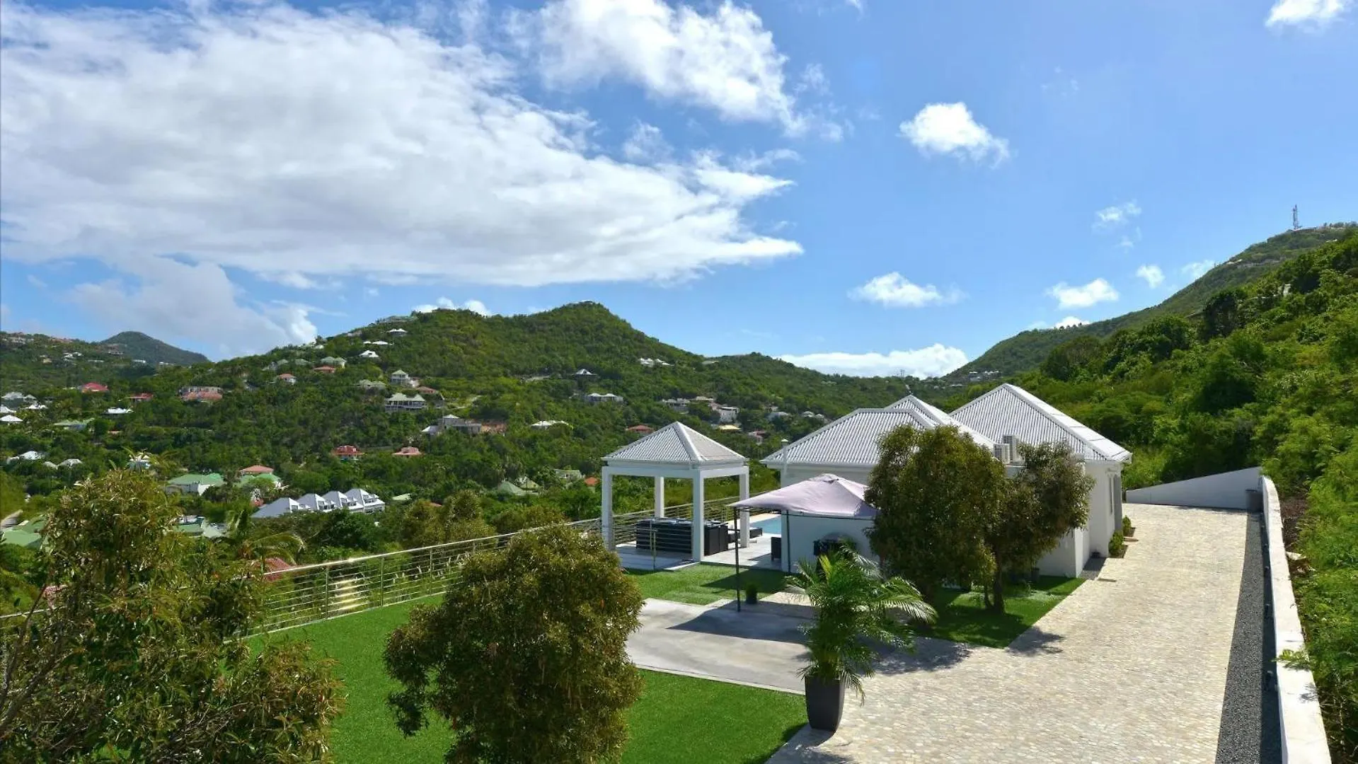 Amazing Villa With Views Over the Bay غوستافي سانت بارتيليمي