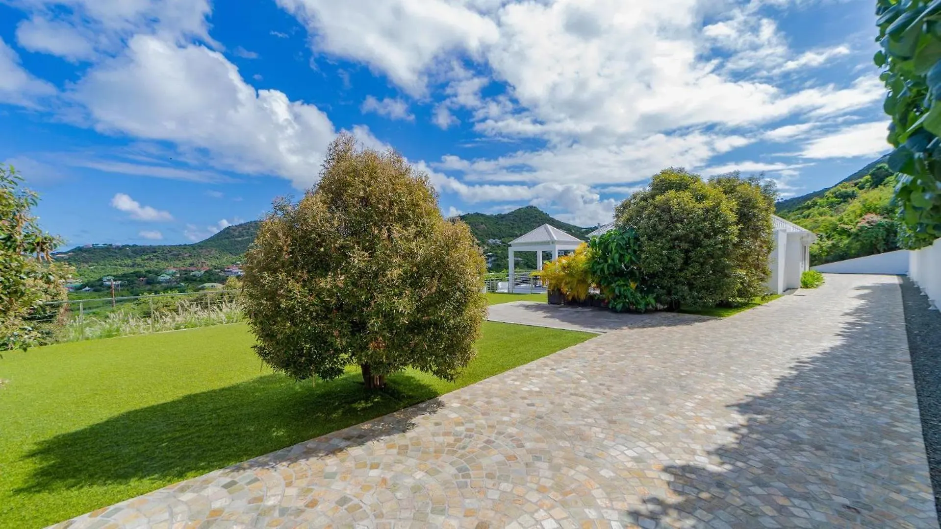 Amazing Villa With Views Over the Bay غوستافي سانت بارتيليمي